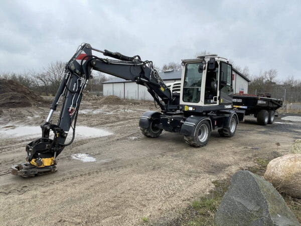 Hjulgrävare TW85 med Engcon
