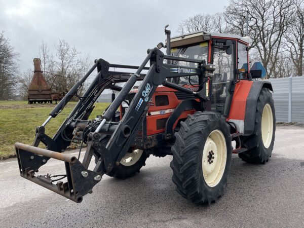 4 WD traktor med lastare