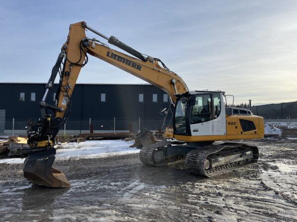 Bandgrävare med 2800 tim och full GPS