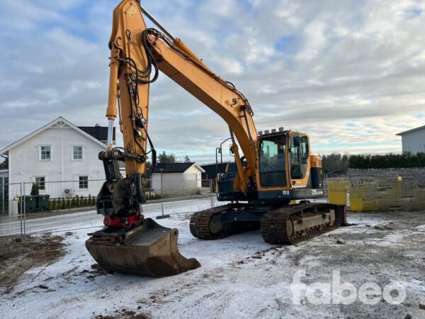 Hyundai Robex 235 LCR-9A Bandgrävare