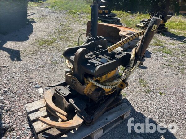 Engcon EC30 Tiltrotator med gripkassett