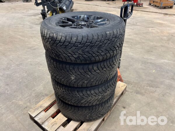 4 st Nokian Tyres däck med Toyota originalfälgar Hjul till Toyota Hilux