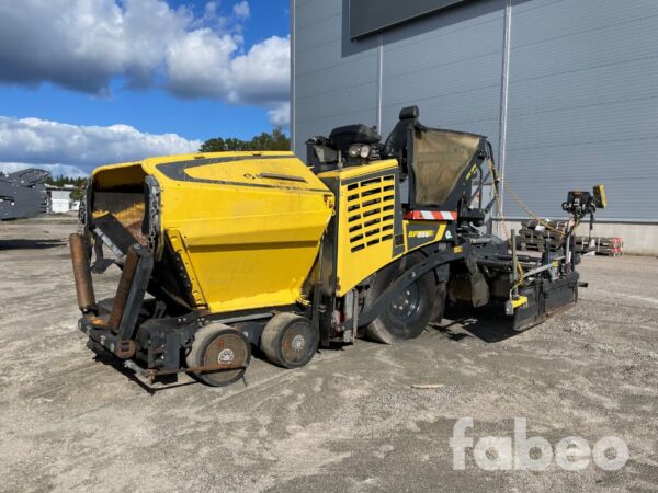 Bomag BF300 P-2 Bomag BF300 P-2 Asfaltsläggare