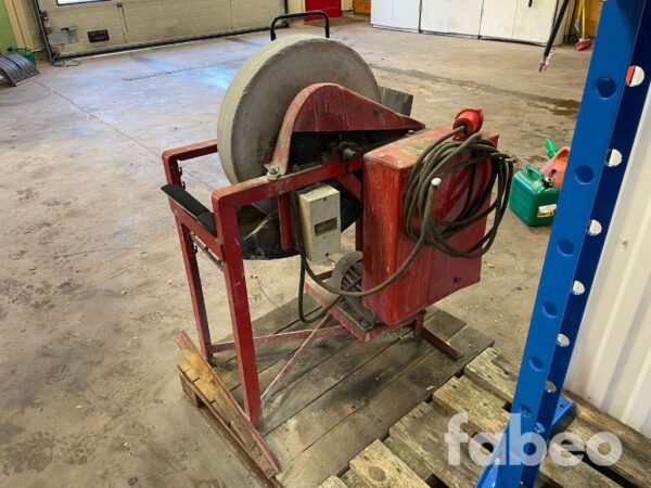 Fabeo - Hem 41 Motordriven slipsten Motordriven slipsten