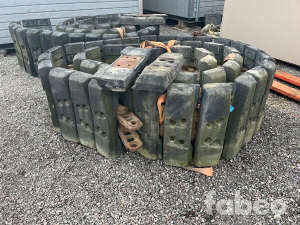 Fabeo - Hem 29 600 mm Bridgestone Larvkedjor med bultade gummiplattor