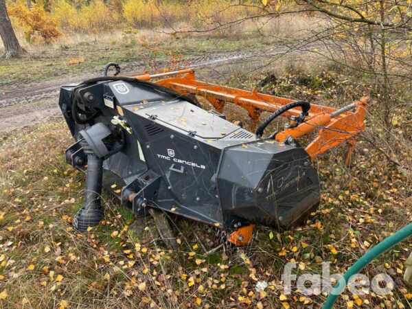 TMC Cancela TFK-200 TMC Cancela TFK-200 skogsfräs