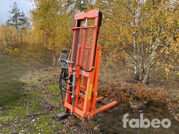 Rinieri EB 1532 4 Rinieri EB 1532 4 Hydrauliska gafflar till traktor