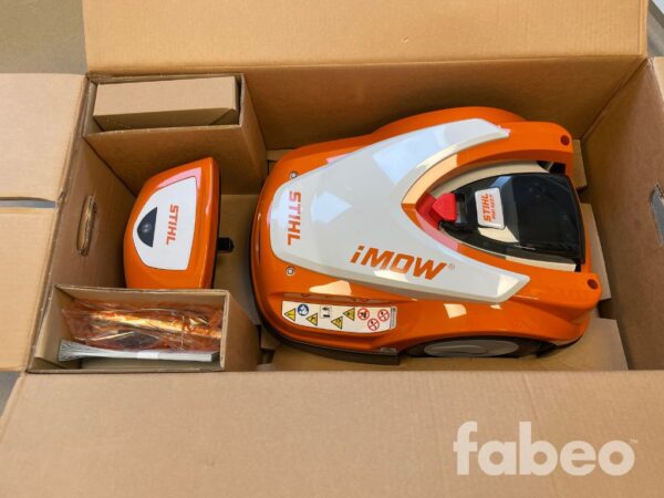 Stihl iMow RMI 422 P Stihl iMow RMI 422 P robotklippare