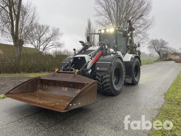 Grävlastare Huddig 1260D i toppskick