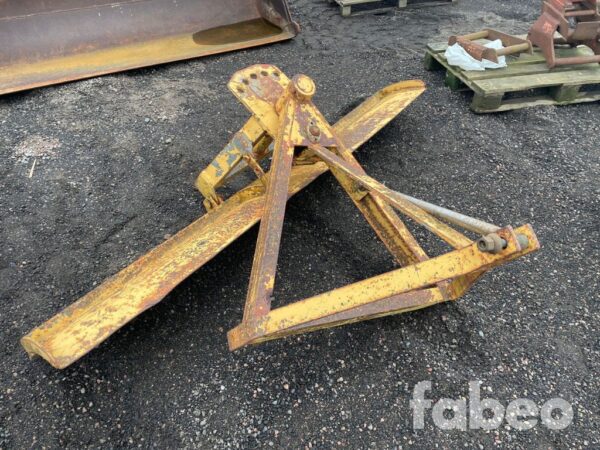 Snöblad till traktor