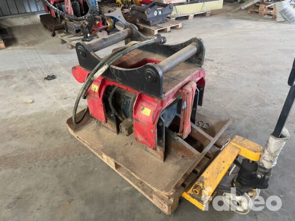 RF System Markvibrator S70-fäste RF System Packningsredskap för grävmaskin