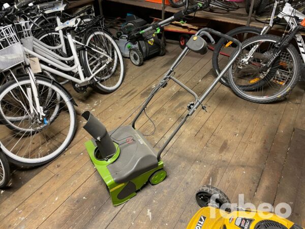 Mark MK-L56 Mark MK-L56 Snöslunga