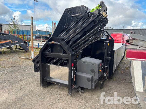 Hiab X-Hipro 232E-5 Kran med flak Kranflak med tipp