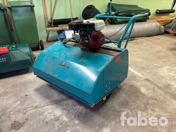 Universal Sport MWB 1 Bensindriven vält med dubbla valsar