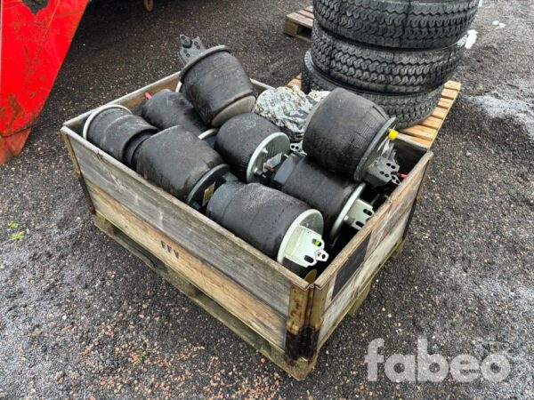 Luftbälgar / Luftfjädrar – parti