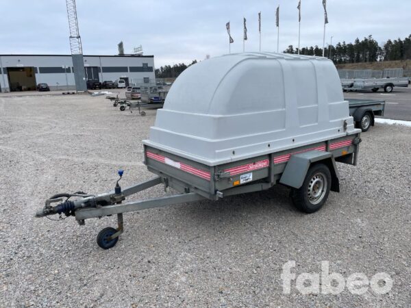 Sävsjösläpet FTB 2501-01 SÄVSJÖSLÄPET FTB 2501-01 Släp med kåpa