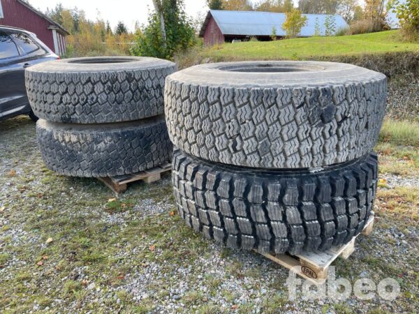 Michelin 20.5R25 Michelin 20.5R25 på fälg