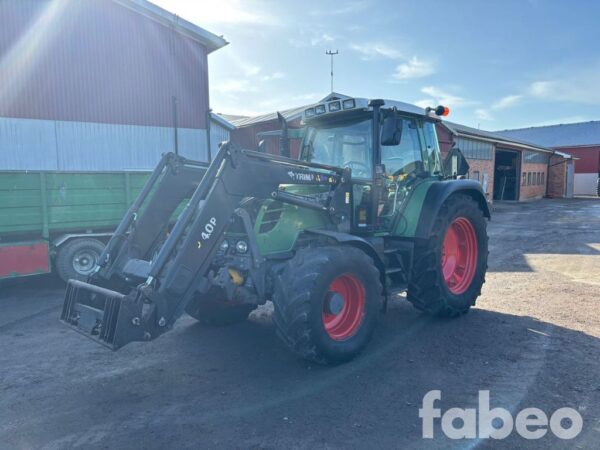 Fendt 312 Vario Traktor med frontlastare
