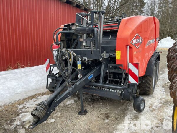 Kuhn FBP 3135 Rundbalspress