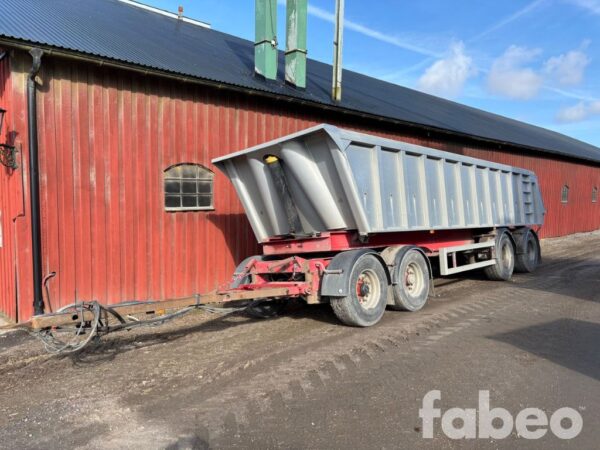 BENALU tippsläpvagn 4 axlad tippvagn
