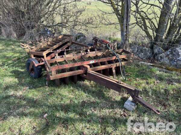 Tallriksharv Lilla Harie