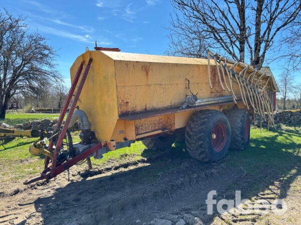 Olby 18B4 Olby 18B4 Gödselspridare