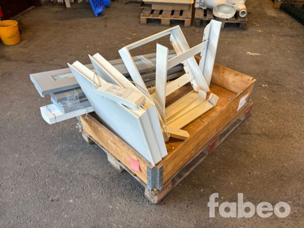 Multilume Flat 600 + pendlade armaturer Multilume Flat 600 2 st + Pendlad kontorsbelysning