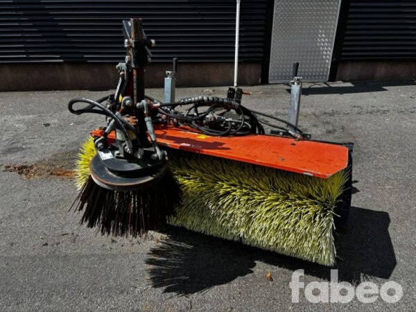 GMR Stensballe HF1700 Sopvals med sidoborste