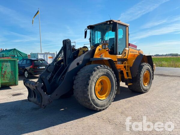 Volvo L120F Hjullastare