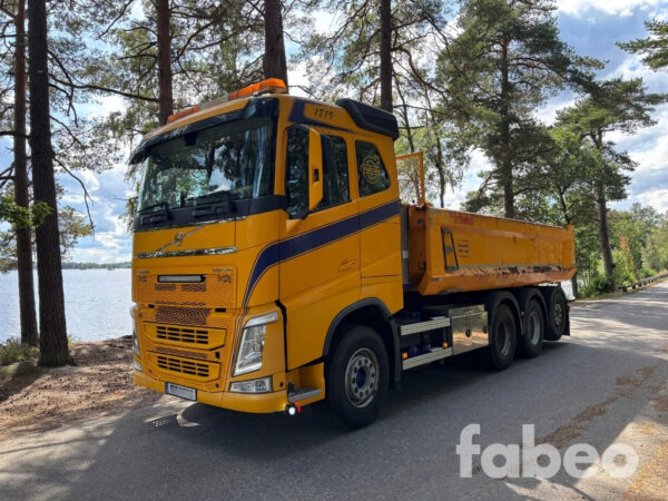Volvo FH 84 TR VOLVO FH 84 TR Tippbil / Schaktbil