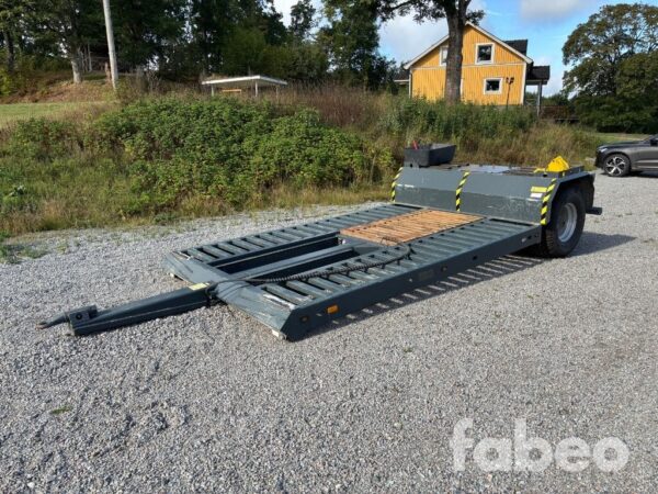 Dinapolis LL10 Dinapolis LL10 Maskintrailer