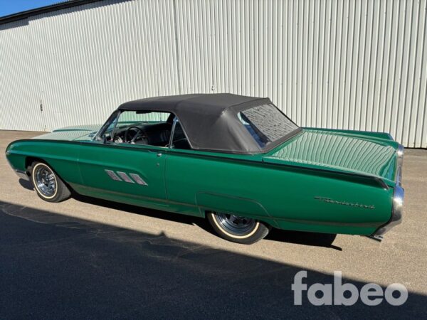 Ford Thunderbird Convertible 6.4 V8 Lyxbil