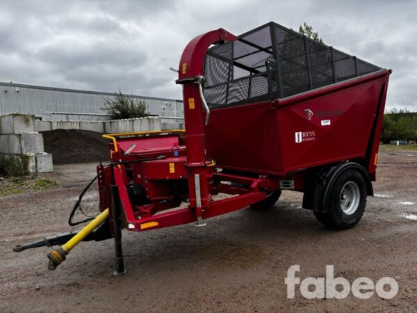 ParkLand TP 230 Flishugg med vagn och flisbalja