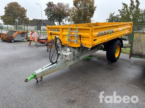 Joskin Delta-CAP 4020/8SR100 Trevägs tippvagn